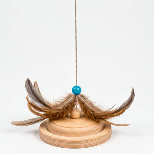 LUCK CLAWS feather chase cat toy.